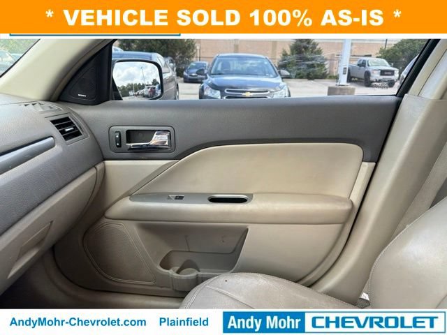 Used 2012 Ford Fusion SEL FWD image 18