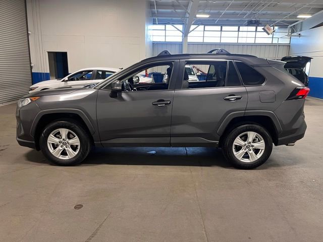 Used 2020 Toyota RAV4 XLE w/ Convenience Package image 6