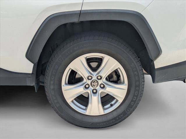Certified 2021 Toyota RAV4 XLE w/ Convenience Package FWD image 11
