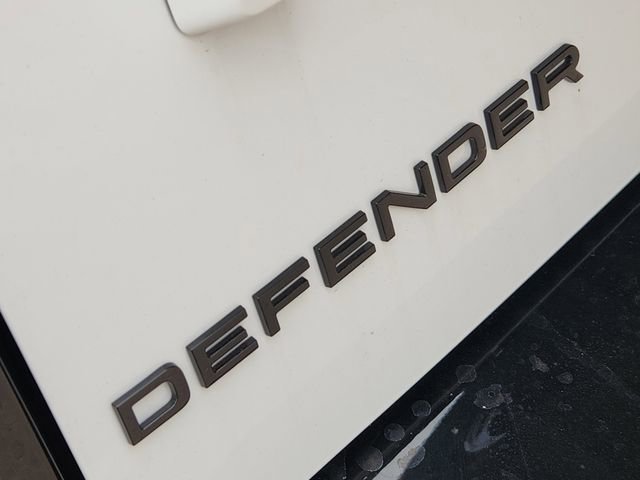 New 2026 Land Rover Defender 110 S AWD/4WD image 8