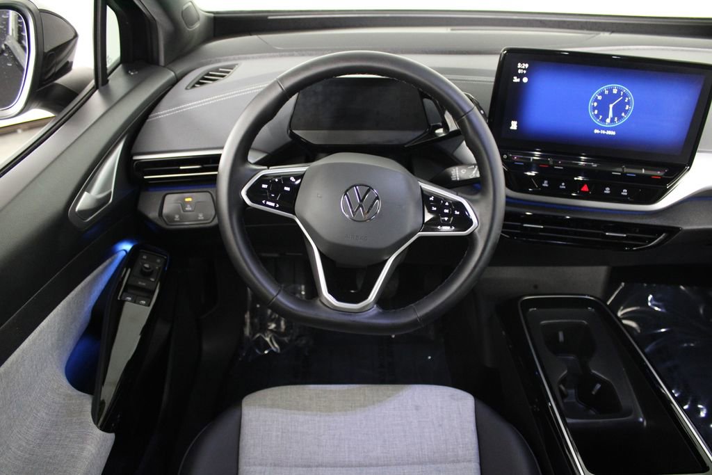 Used 2024 Volkswagen ID.4 2WD image 6
