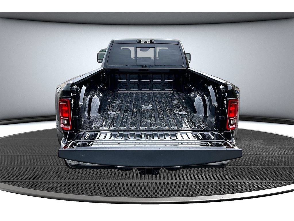 New 2026 RAM 3500 Tradesman AWD/4WD image 43