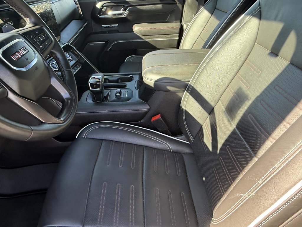 Used 2024 GMC Sierra 1500 AT4X AWD/4WD image 10