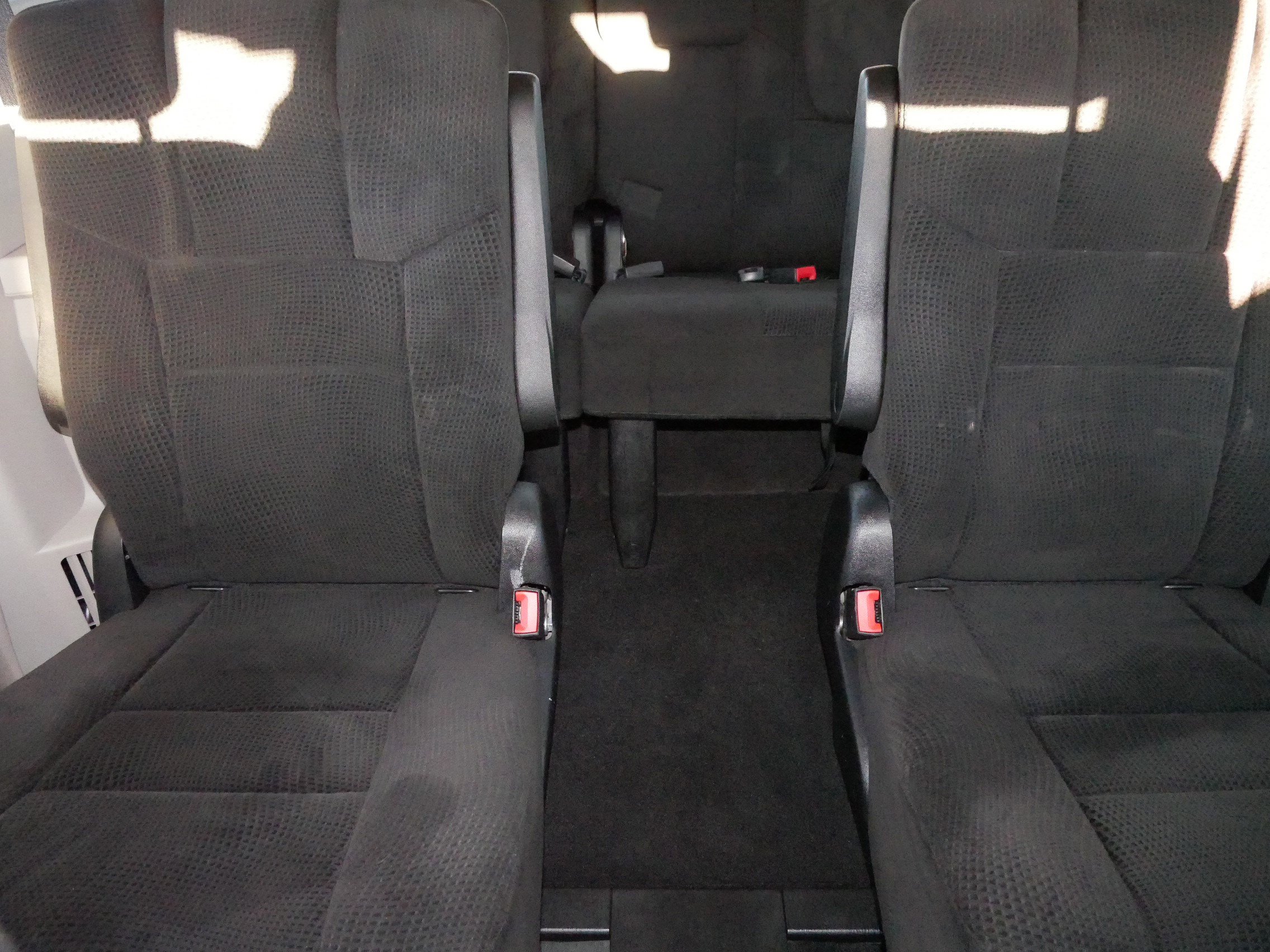 Used 2014 Chrysler Town & Country Touring image 13