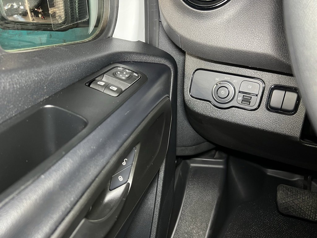 Used 2023 Mercedes-Benz Sprinter 1500 image 24