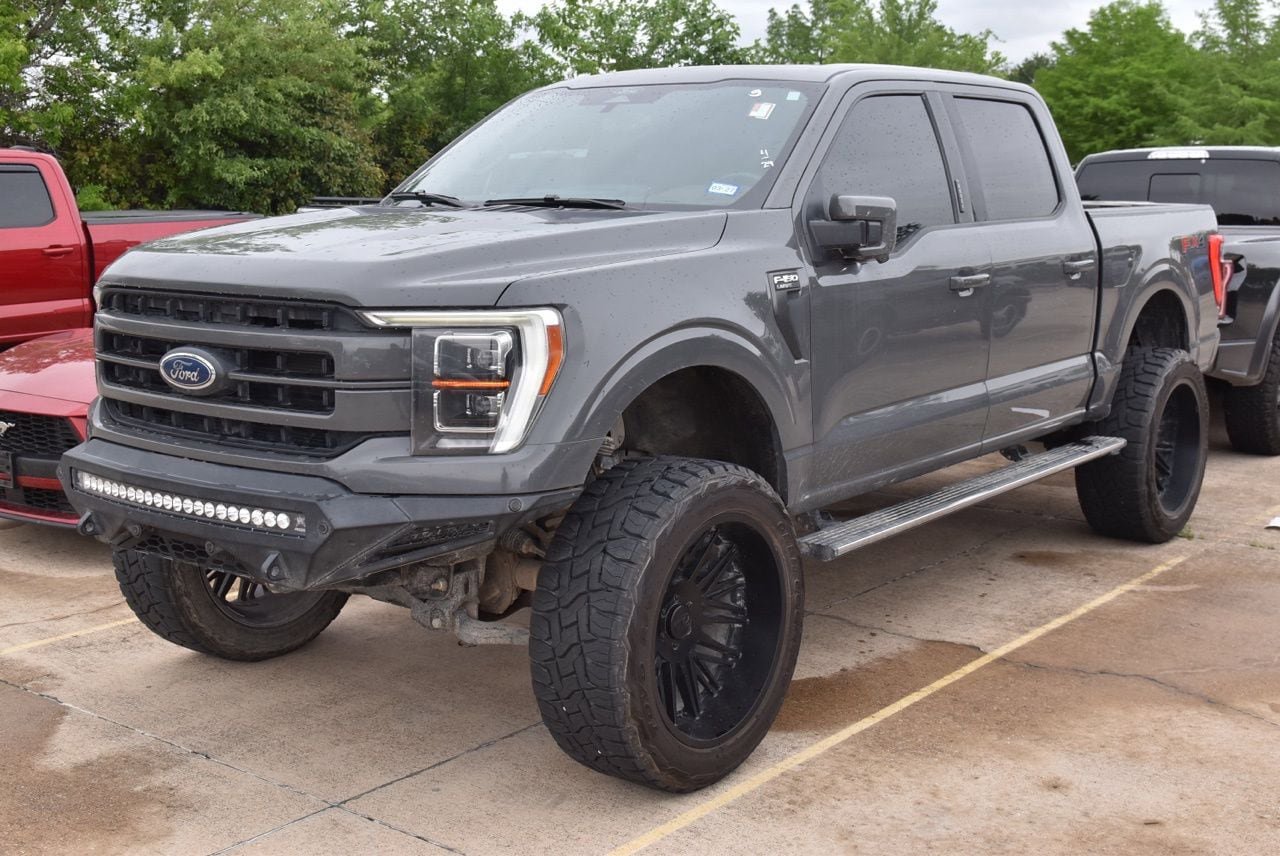 Used 2021 Ford F150 Lariat w/ Equipment Group 502A High AWD/4WD image 2