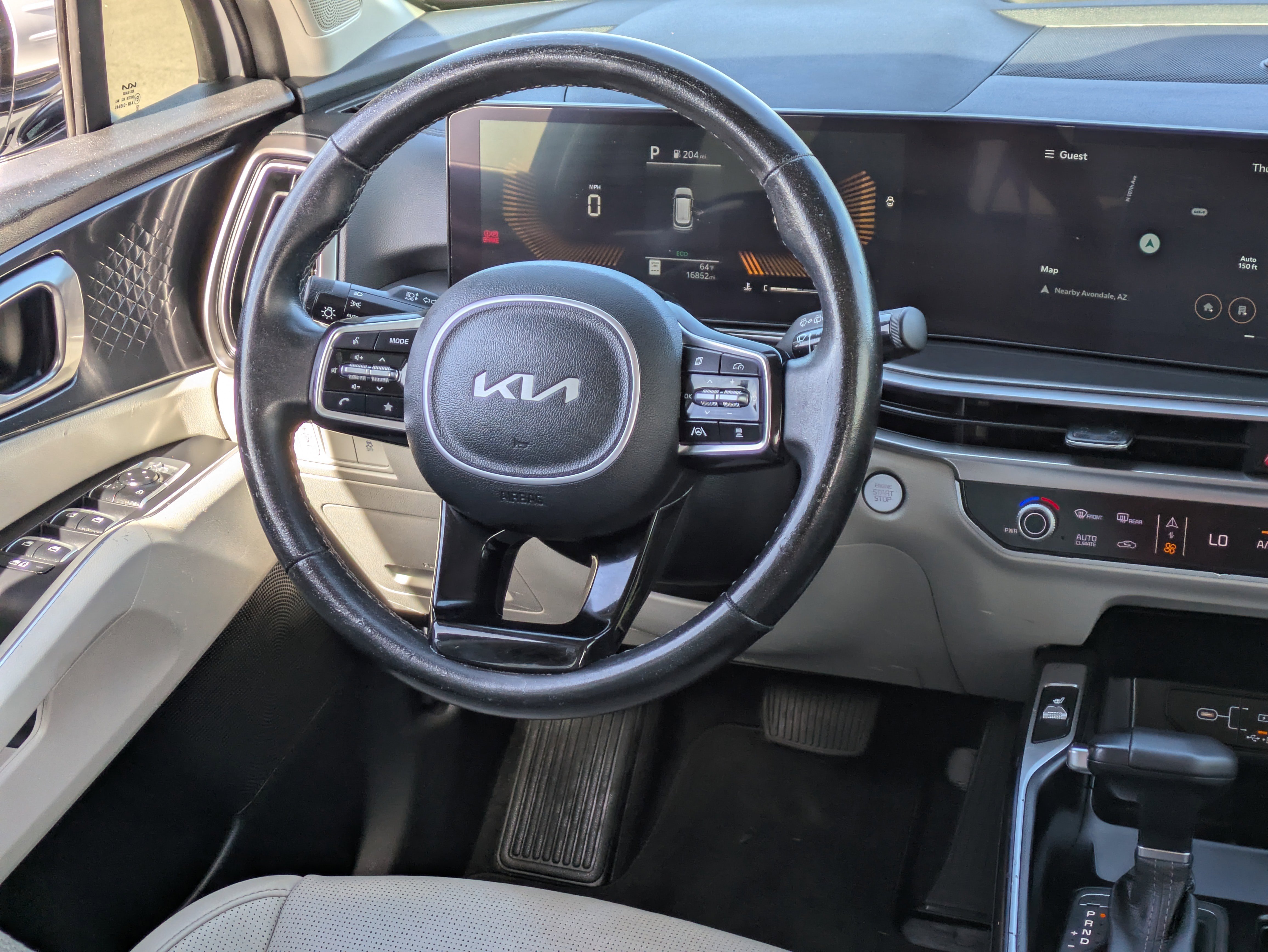 Certified 2025 Kia Sorento S image 17