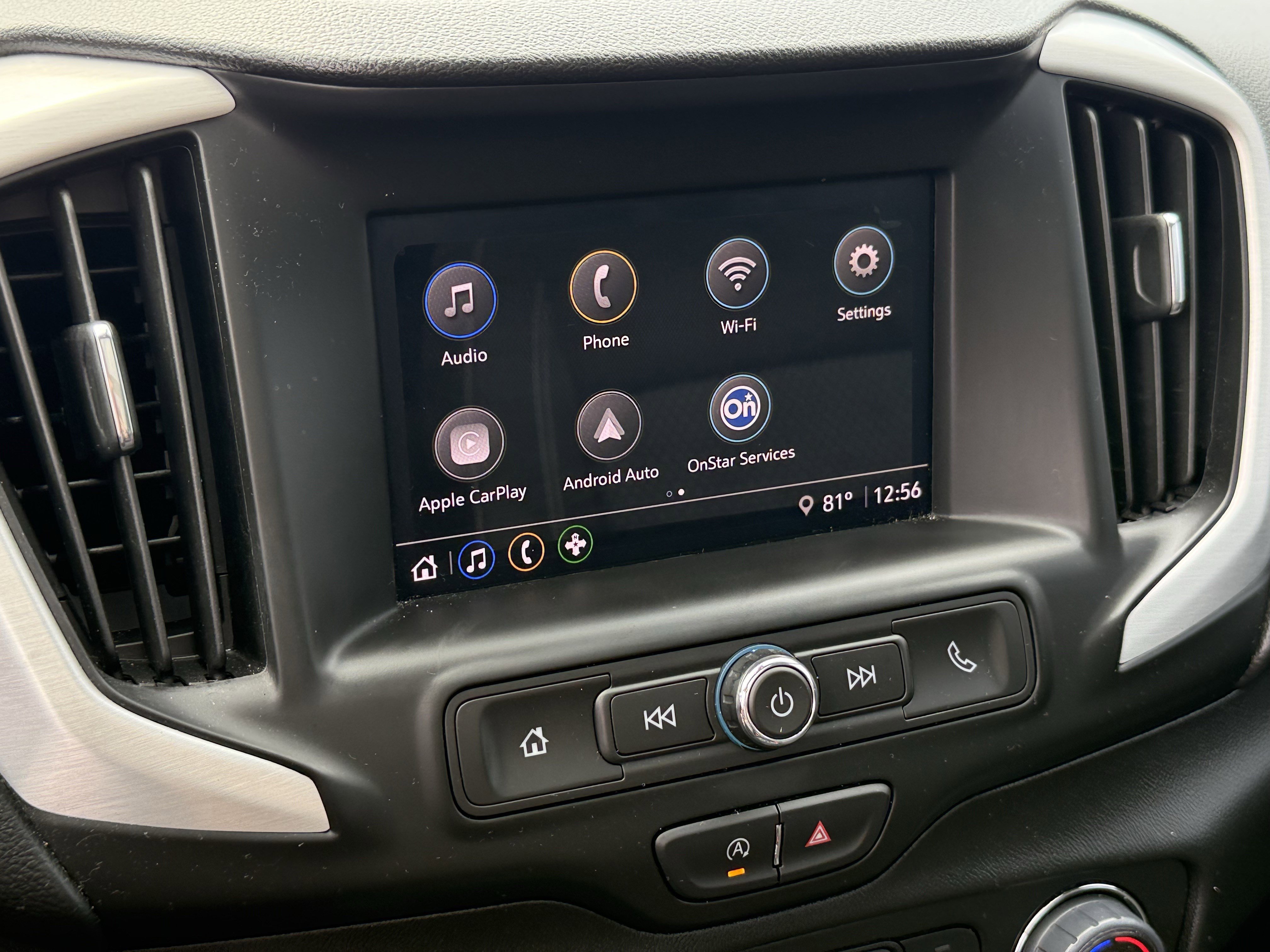 Used 2024 GMC Terrain SLE w/ Driver Convenience Package image 20