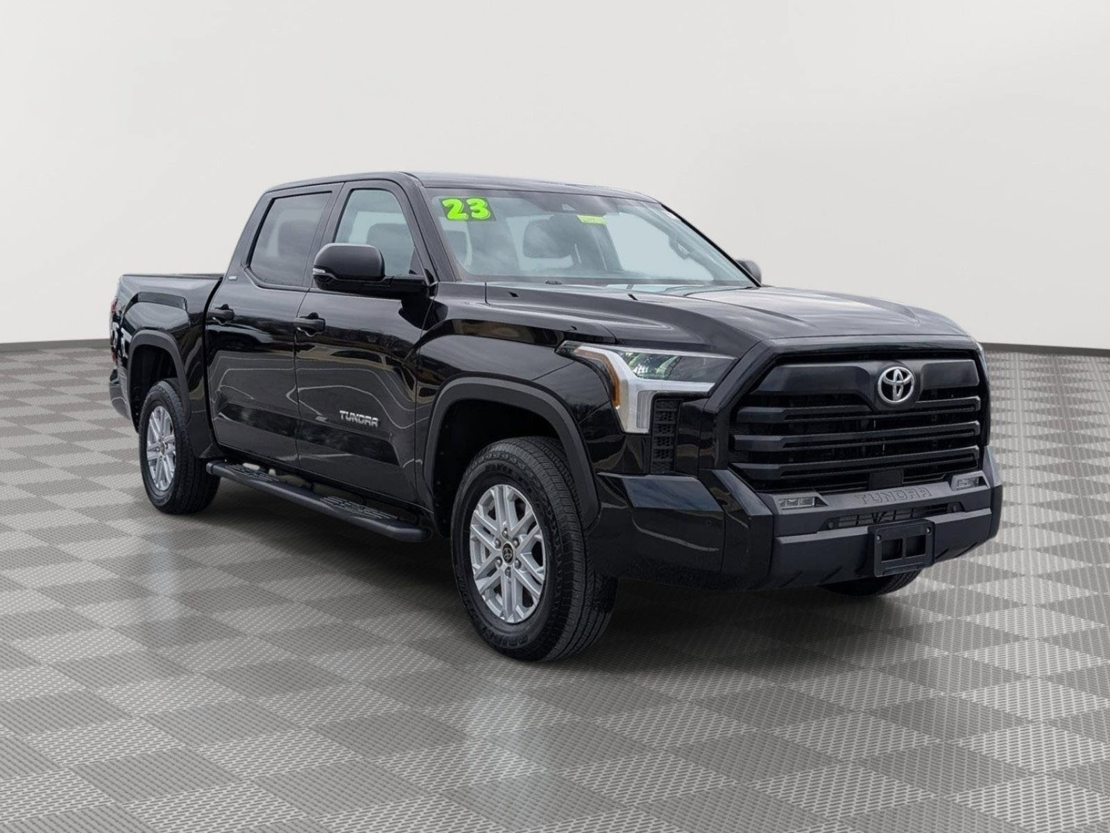 Used 2023 Toyota Tundra SR5 w/ SR5 Convenience Package AWD/4WD image 7