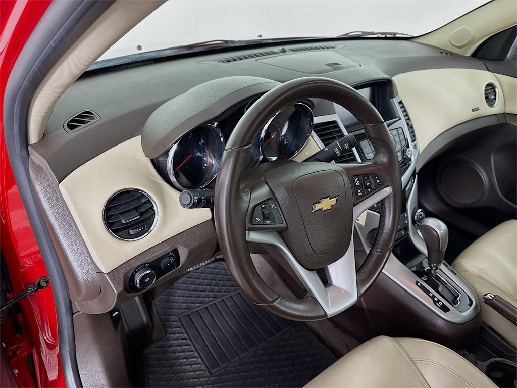 Used 2013 Chevrolet Cruze LT w/ Enhanced Safety Package image 4