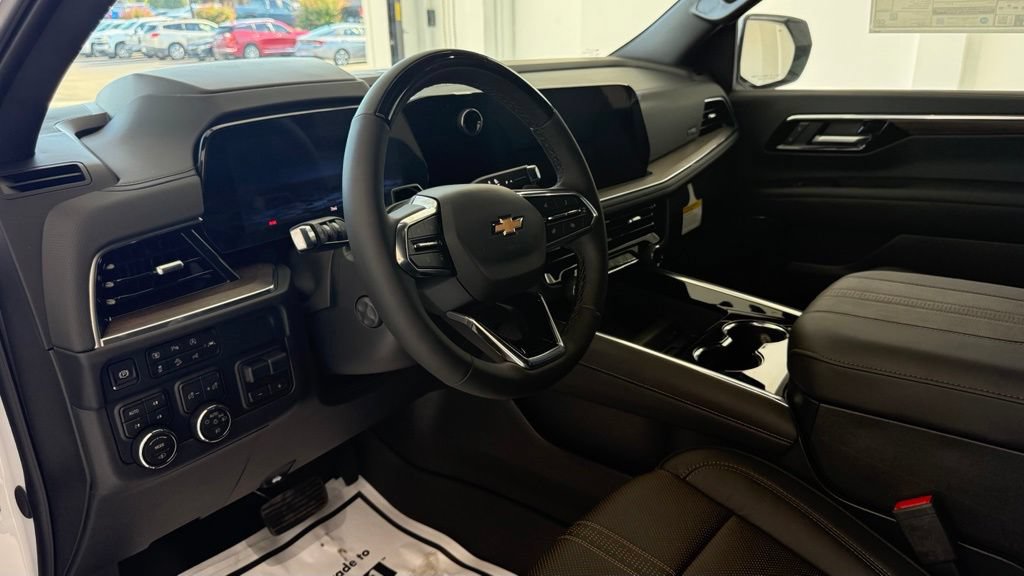New 2026 Chevrolet Tahoe High Country AWD/4WD image 2