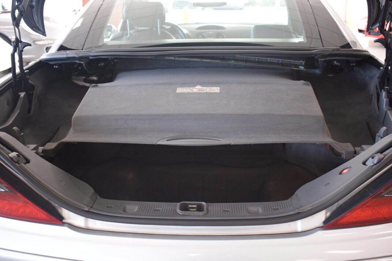 Used 2004 Mercedes-Benz SL 55 AMG image 39