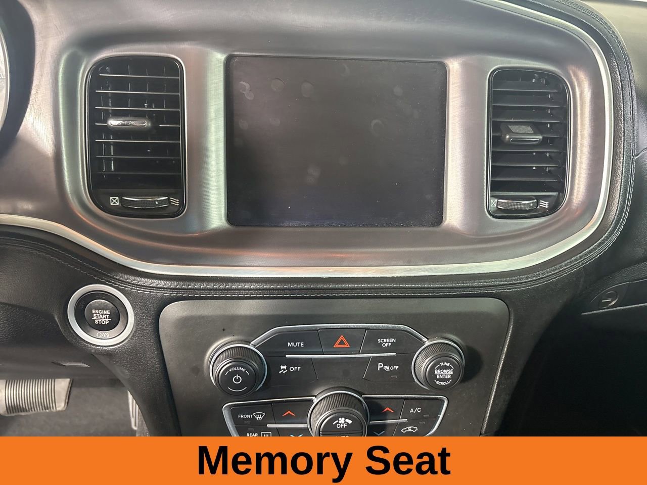 Used 2022 Dodge Charger SXT w/ Plus Group image 15