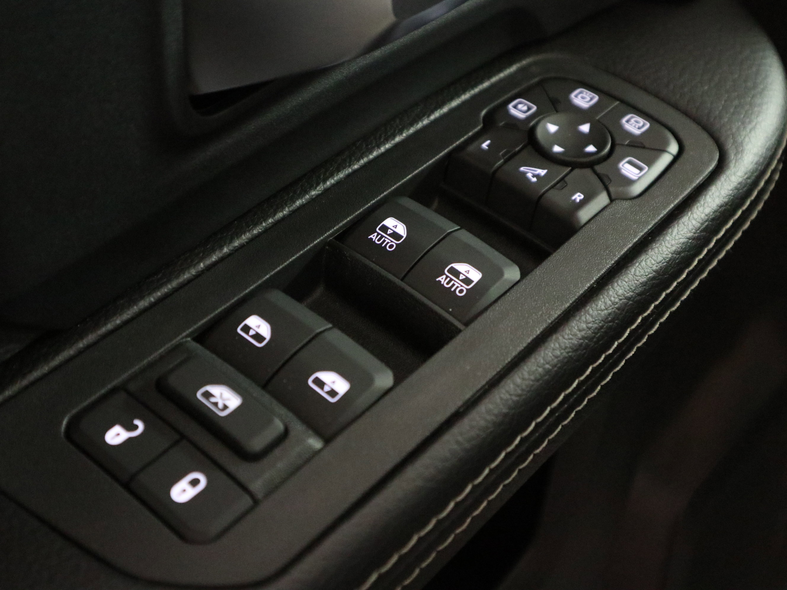 New 2026 RAM 2500 Big Horn AWD/4WD image 33