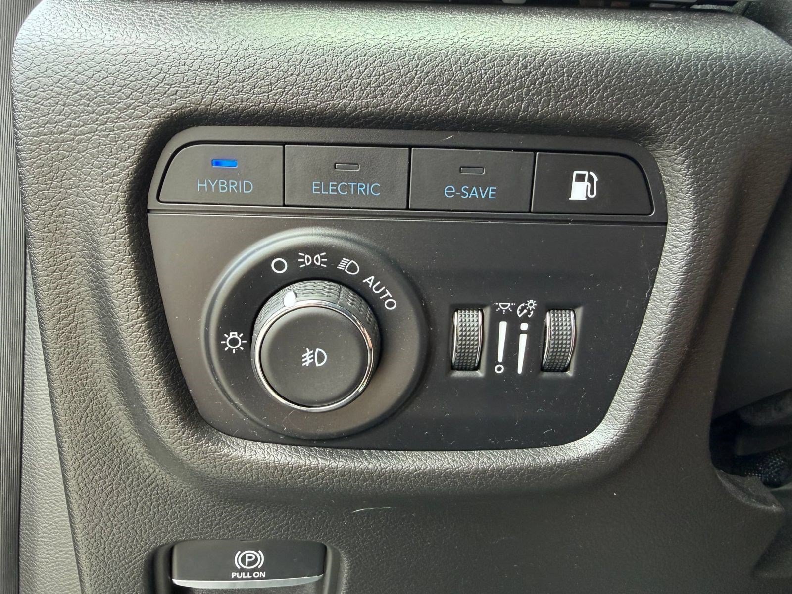 Used 2022 Jeep Grand Cherokee Trailhawk AWD/4WD image 18