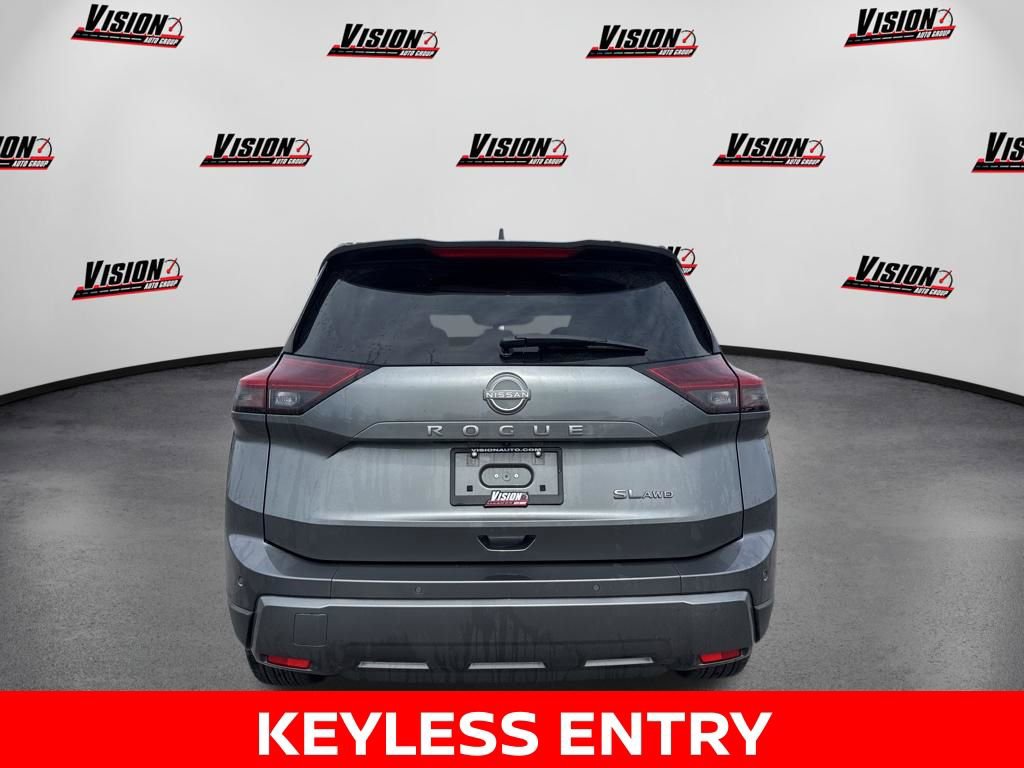 Certified 2026 Nissan Rogue SL AWD/4WD image 7