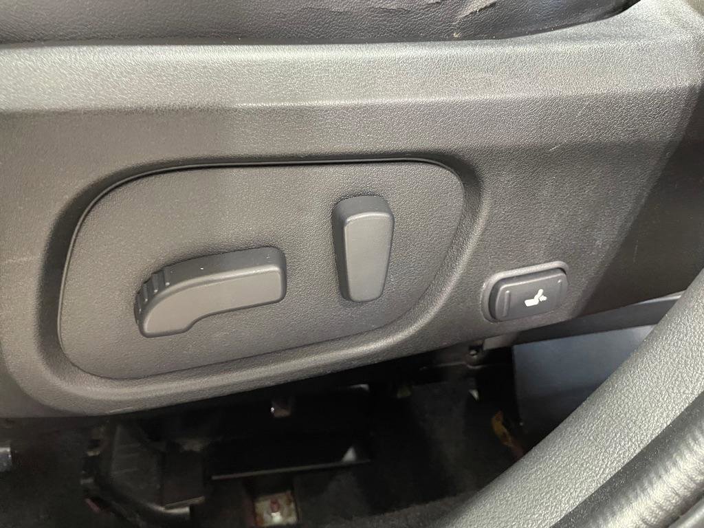 Used 2015 Subaru Forester 2.0XT Touring w/ Eyesight & Navigation System image 11