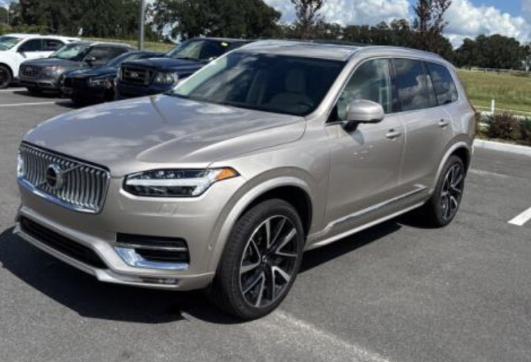 Used 2025 Volvo XC90 B6 Plus w/ Protection Package AWD/4WD image 1