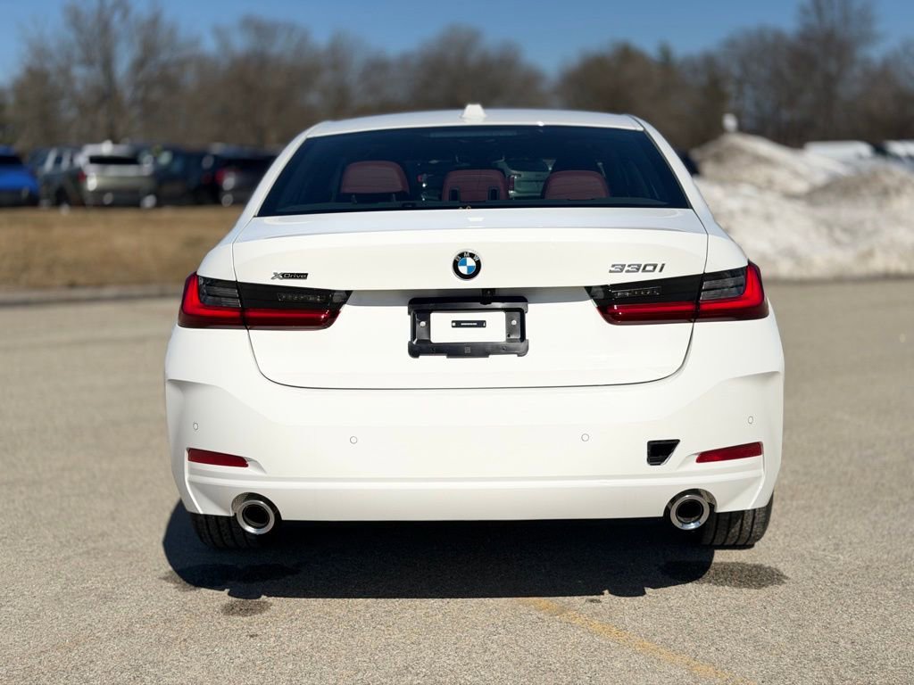 New 2026 BMW 330i xDrive Sedan w/ Premium Package image 5