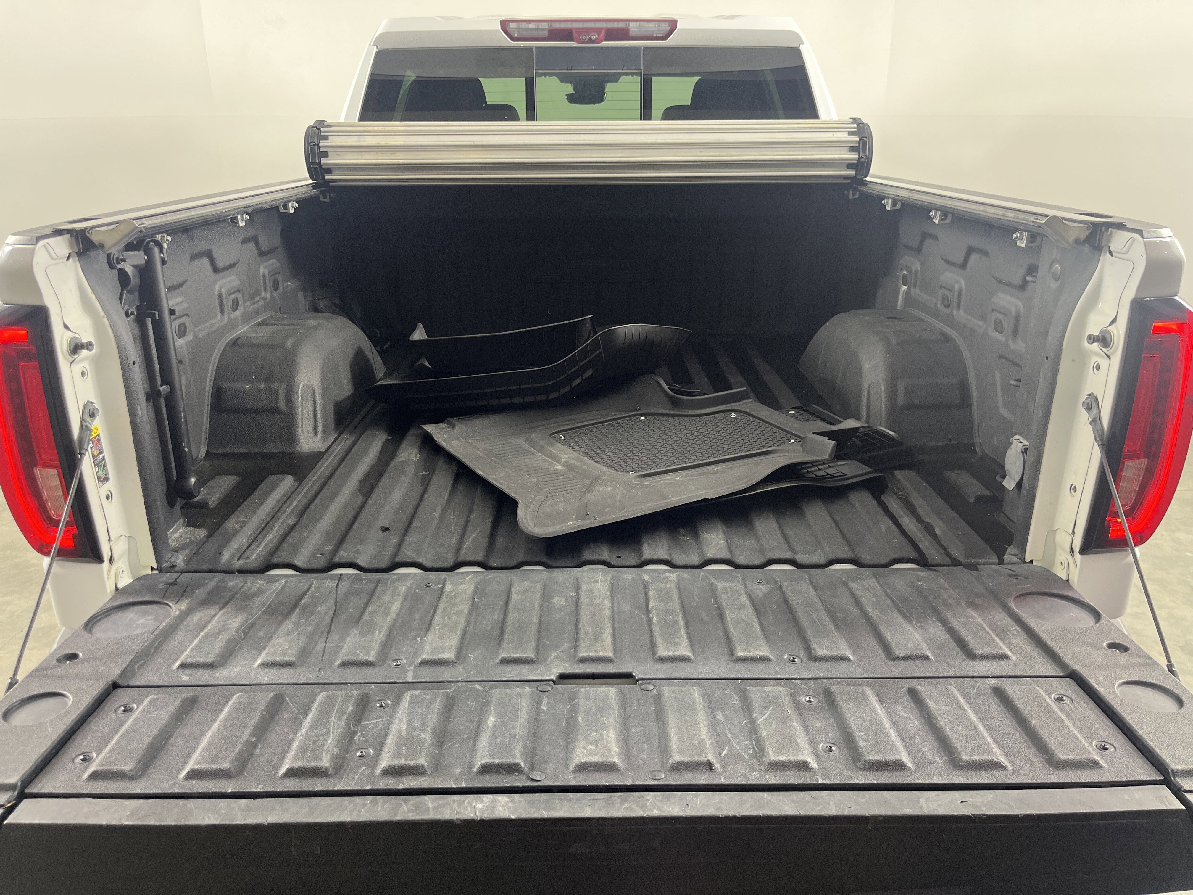 Used 2022 GMC Sierra 1500 AT4 w/ AT4 Premium Package image 27