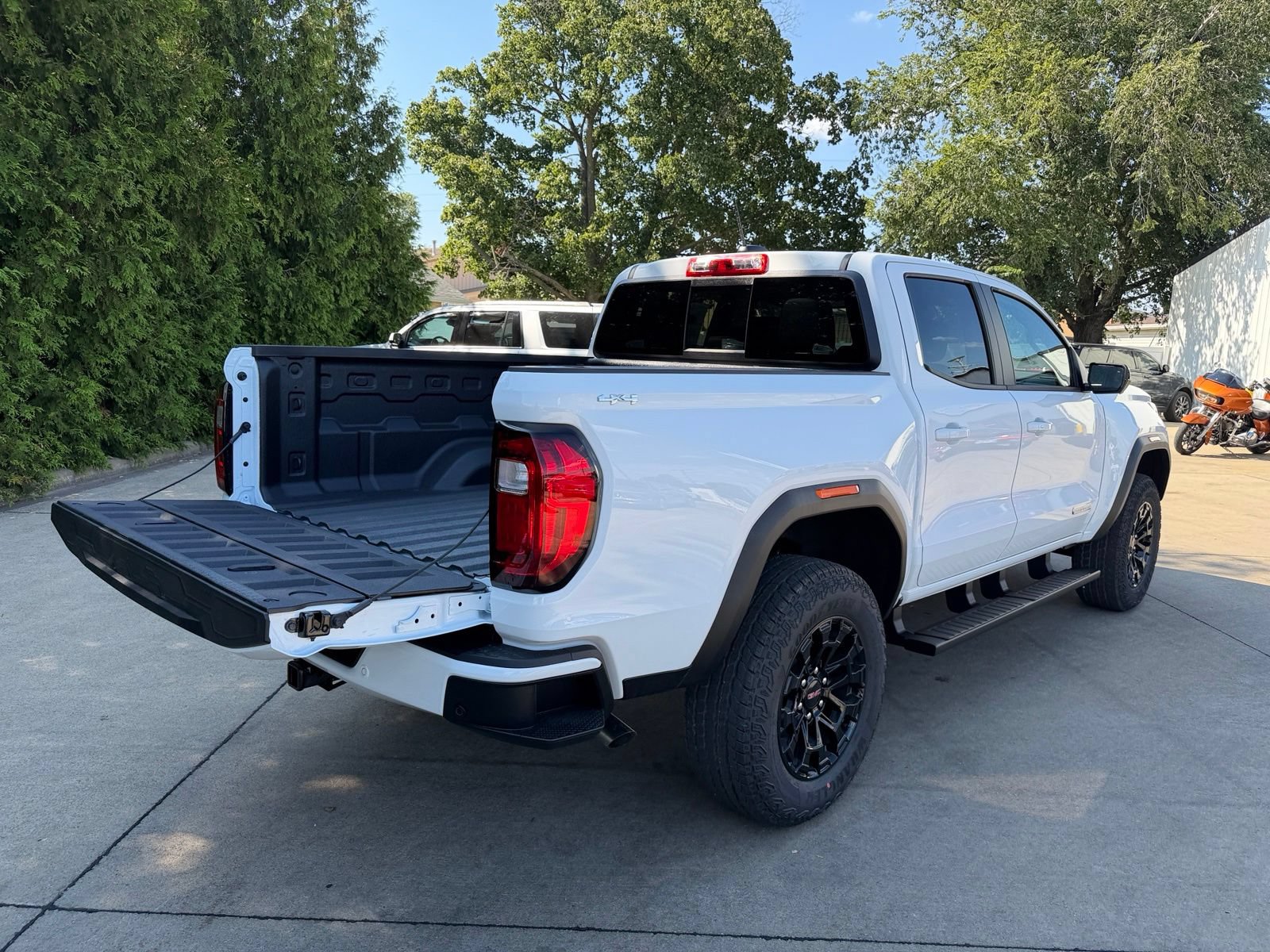 New 2026 GMC Canyon Elevation w/ Convenience Package AWD/4WD image 11