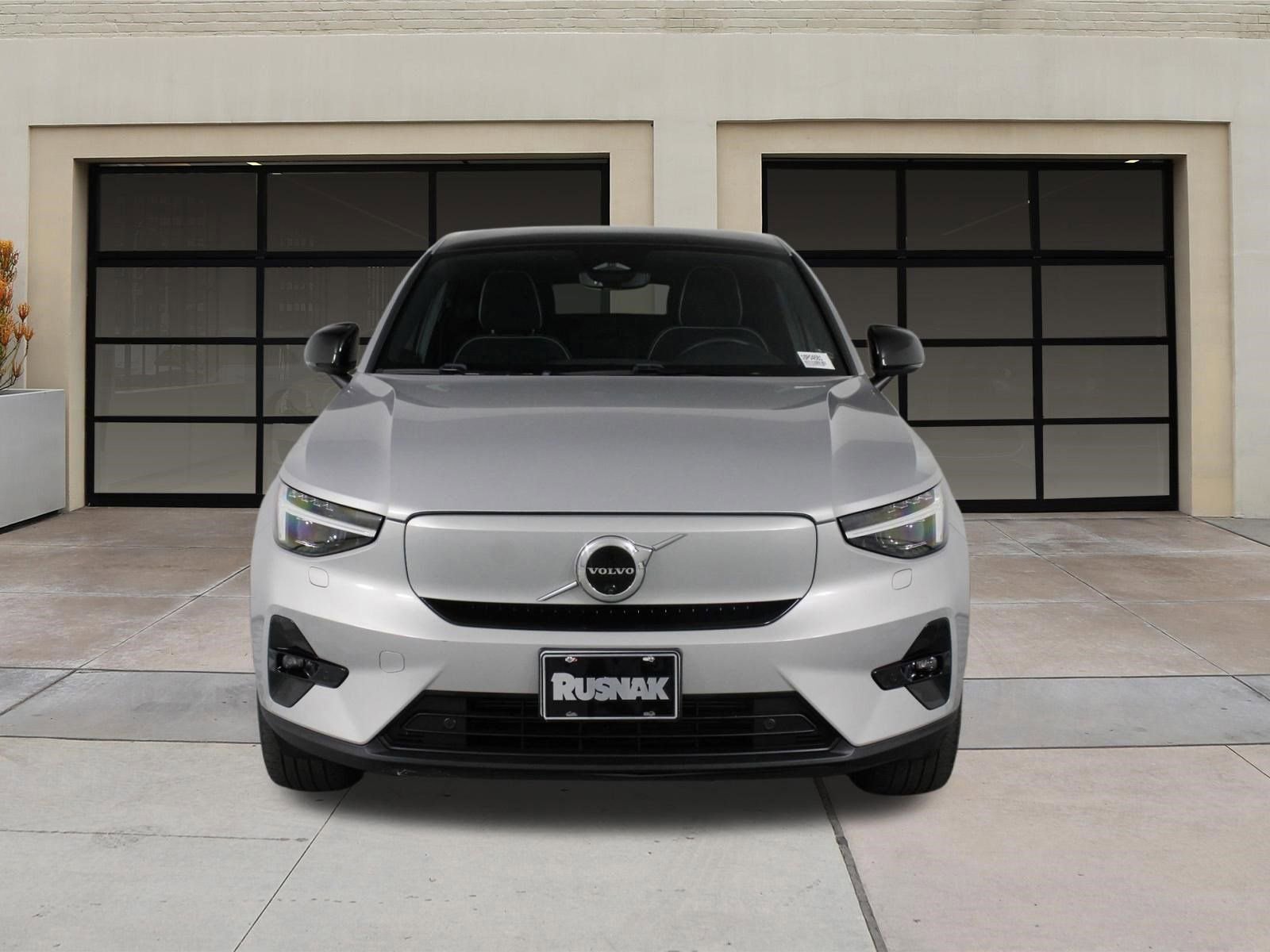 Used 2023 Volvo C40 P8 Recharge Ultimate image 6