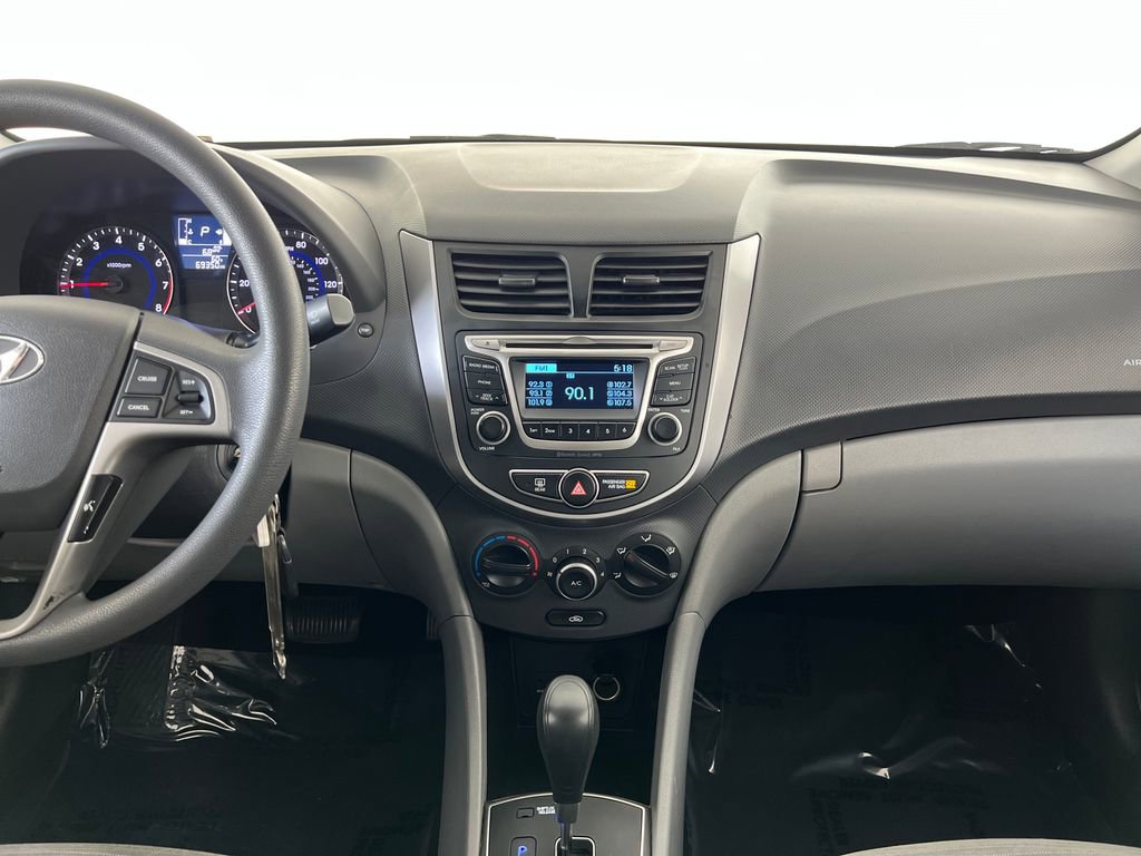 Used 2016 Hyundai Accent SE w/ Option Group 02 image 19