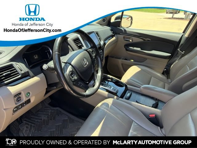 Used 2016 Honda Pilot Touring image 1