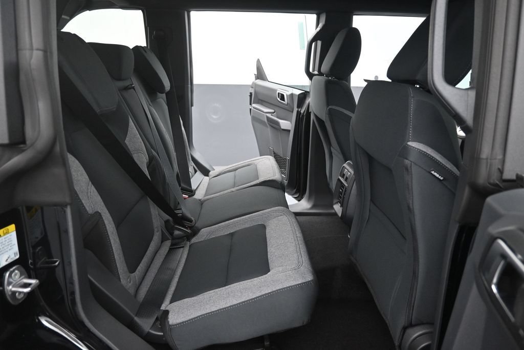 New 2026 Ford Bronco 4-Door AWD/4WD image 12