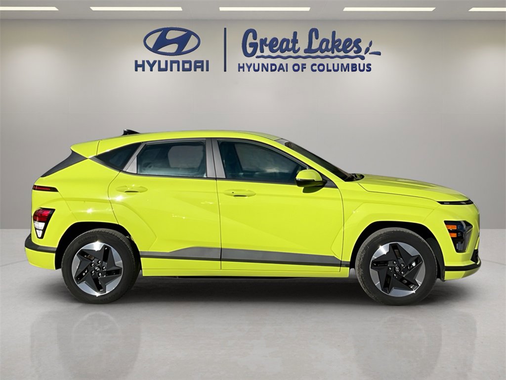 Certified 2024 Hyundai Kona SE image 6