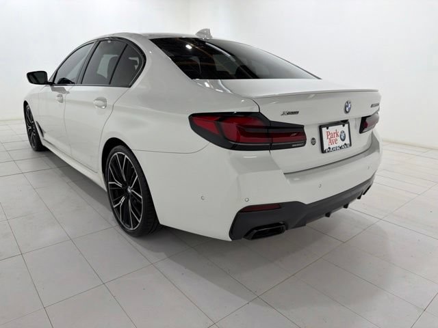 Used 2022 BMW M550i xDrive w/ Premium Package AWD/4WD image 3