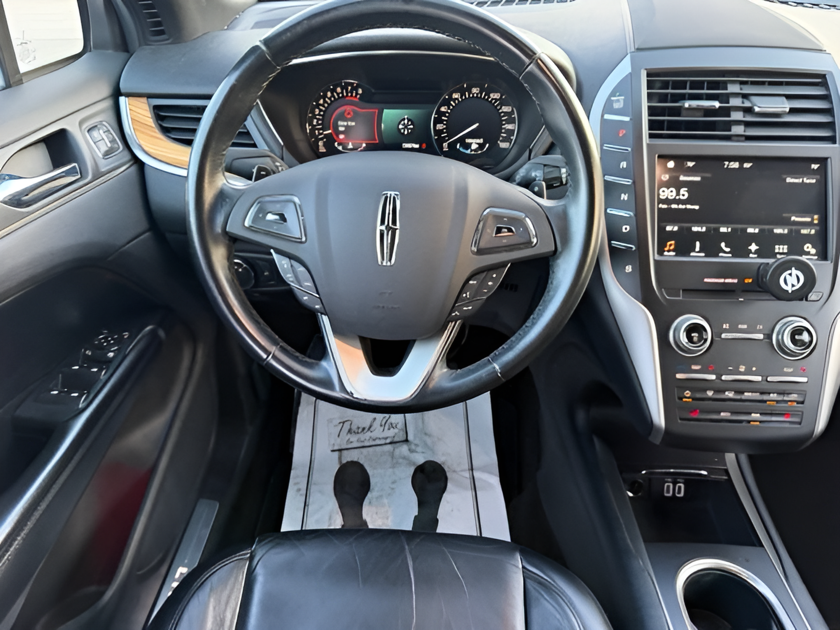Used 2016 Lincoln MKC Select w/ Select Plus Package FWD image 11