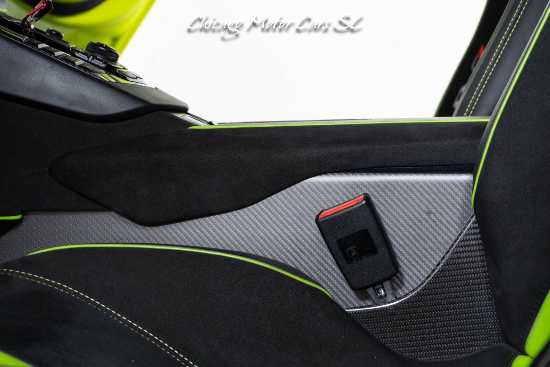 Used 2019 Lamborghini Aventador SVJ AWD/4WD image 42