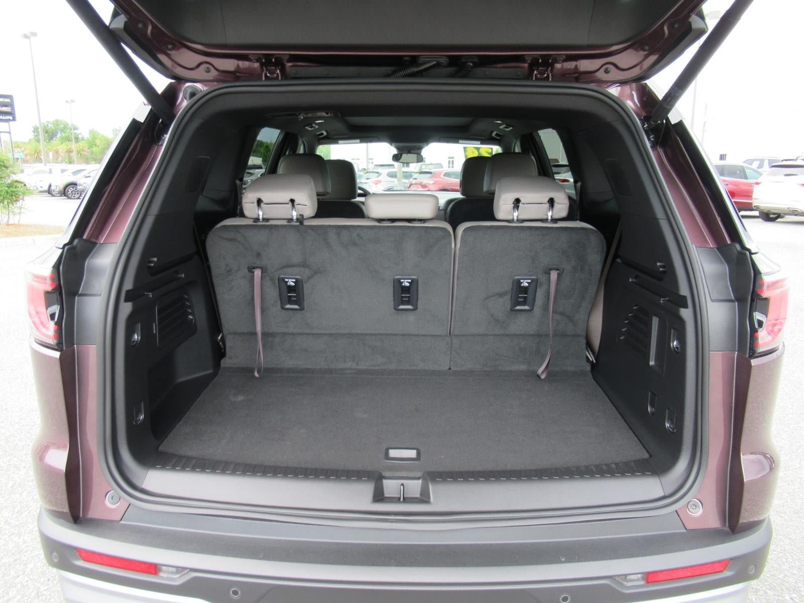 Used 2024 GMC Acadia Elevation w/ Luxury Package FWD image 37