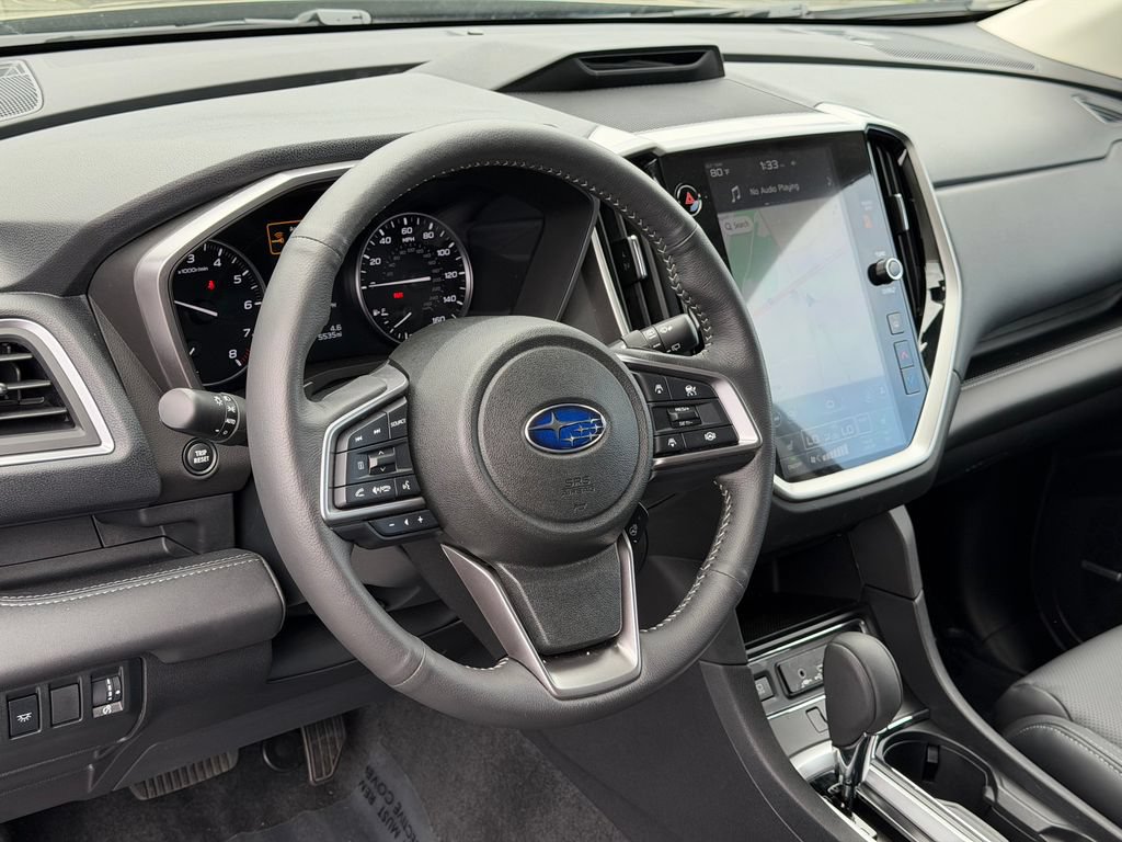 Used 2025 Subaru Ascent Limited AWD/4WD image 25