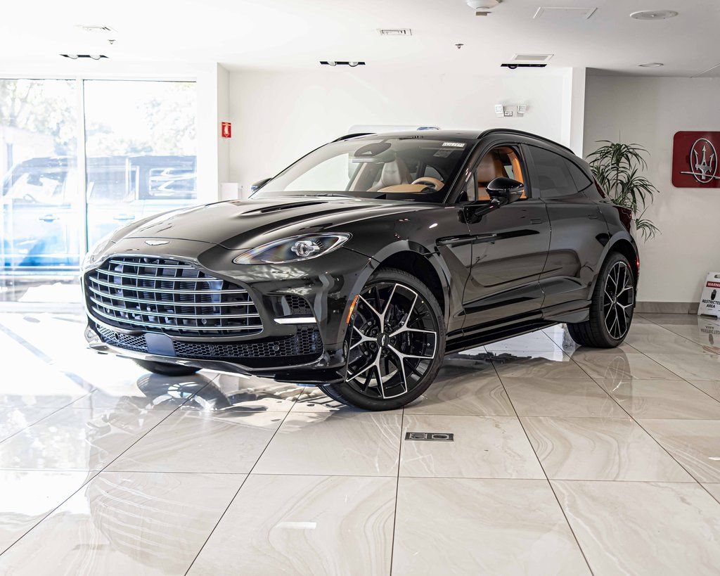 New 2026 Aston Martin DBX 707 AWD/4WD image 1