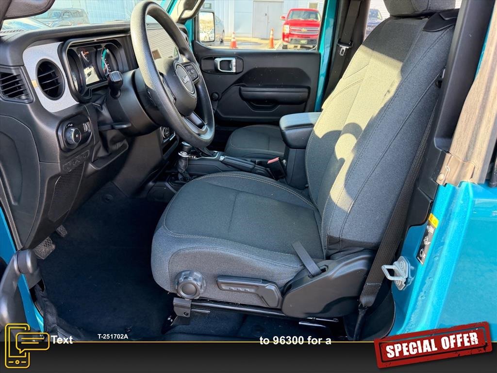 Used 2024 Jeep Wrangler Sport image 13