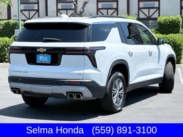 Used 2024 Chevrolet Traverse LT AWD/4WD image 5