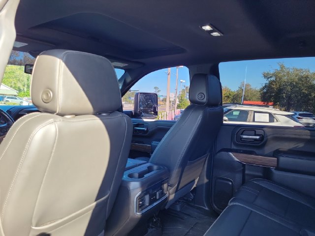 Used 2022 Chevrolet Silverado 3500 High Country AWD/4WD image 12