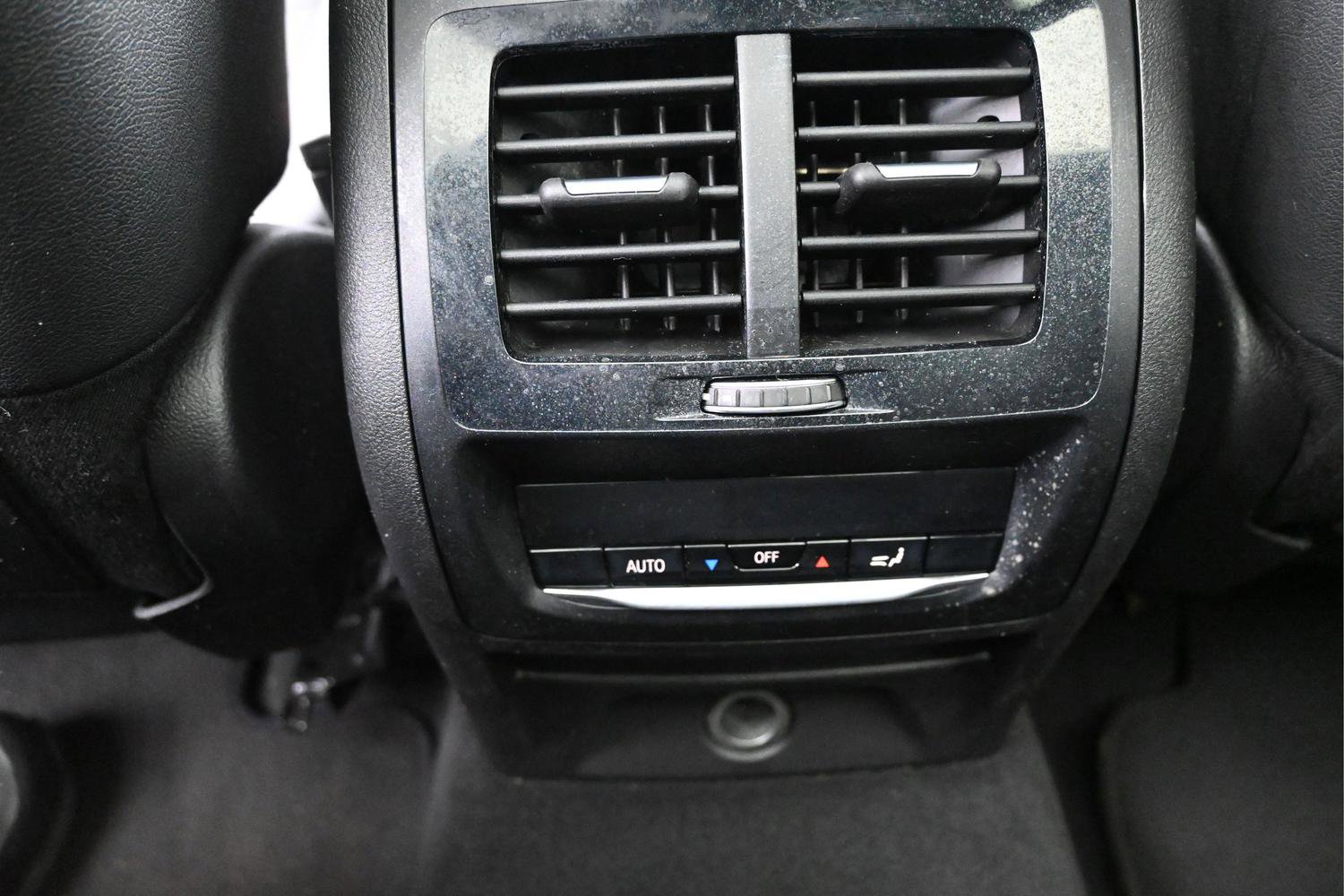 Used 2019 BMW X3 xDrive30i w/ Driving Assistance Package image 26