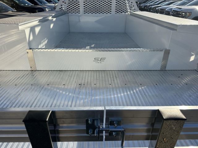 New 2026 GMC Sierra 3500 Pro w/ Fleet Convenience Package image 21