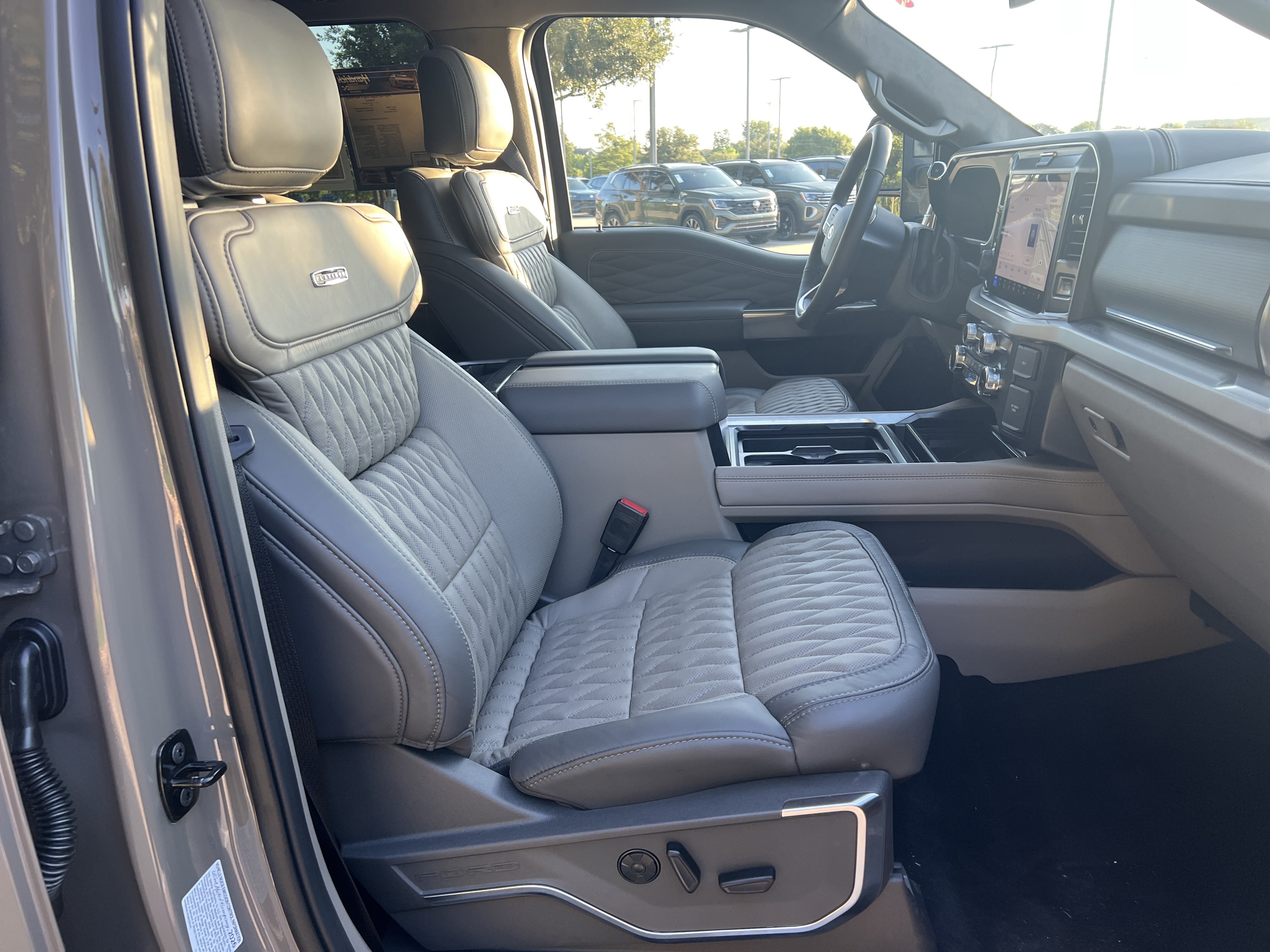 Used 2026 Ford F450 Platinum w/ Platinum Plus Package AWD/4WD image 29