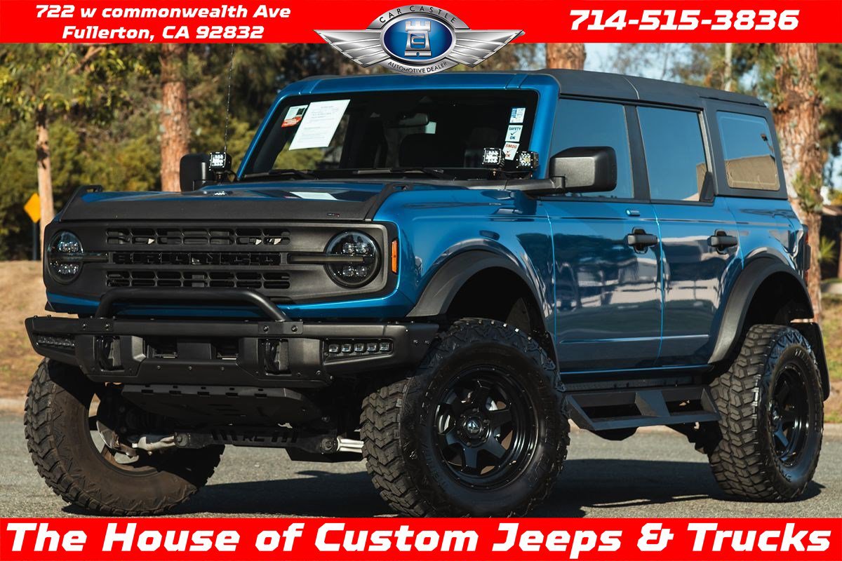 Used 2022 Ford Bronco 4-Door image 1