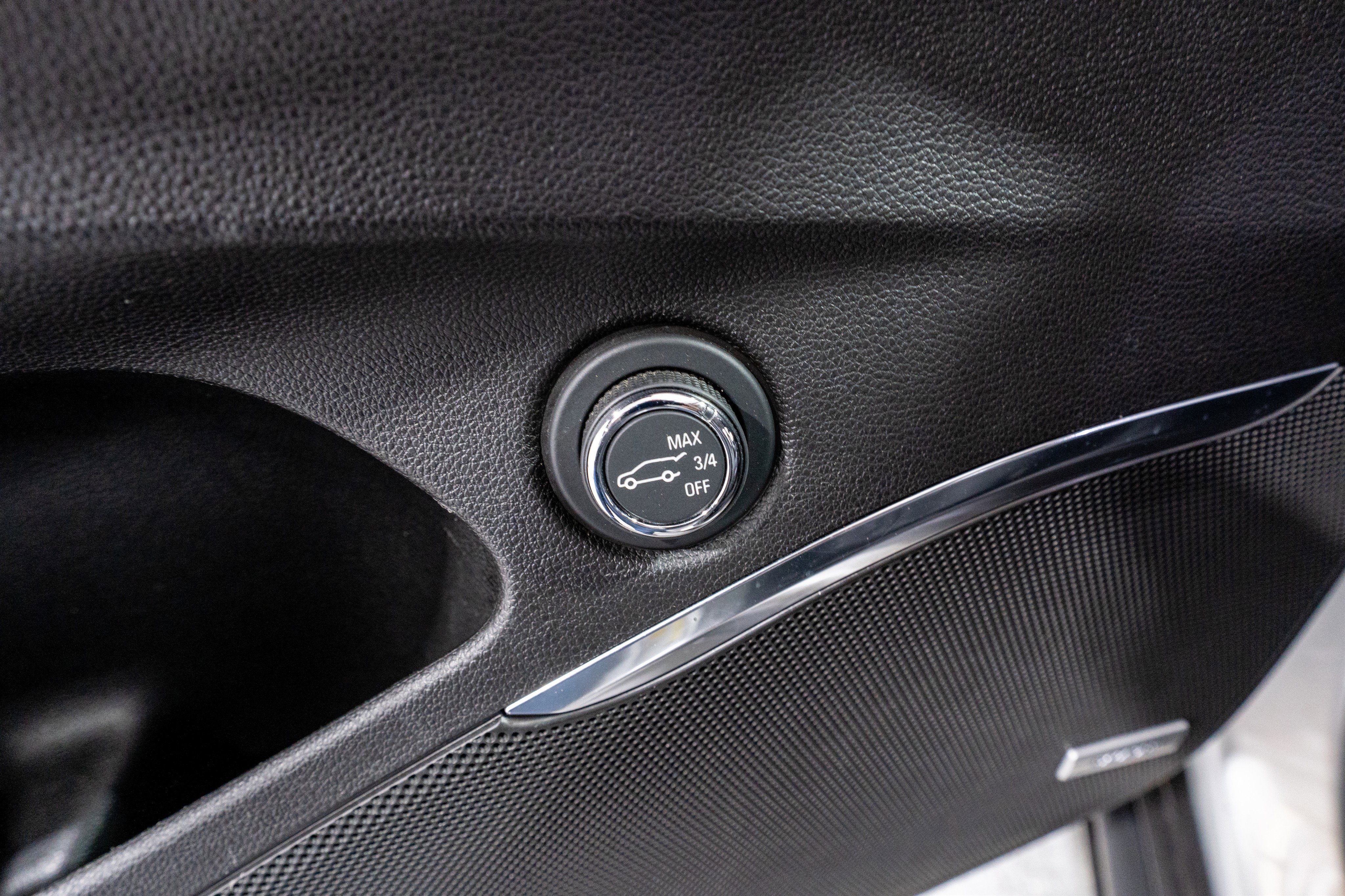 Used 2020 Buick Enclave Essence w/ Sound and Sites Package image 15