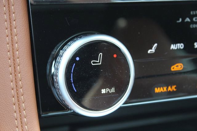 New 2026 Jaguar F-PACE R-Dynamic S image 17