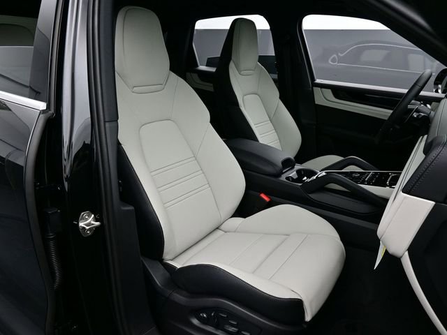 New 2026 Porsche Cayenne E-Hybrid image 23