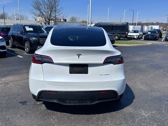 Used 2023 Tesla Model Y Long Range image 6