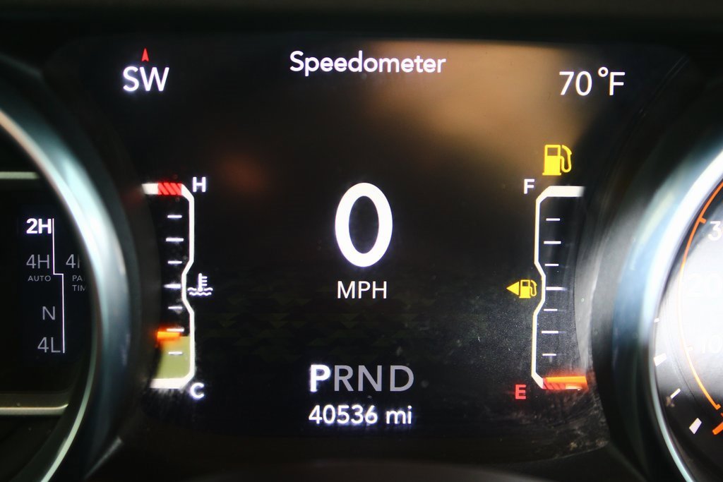 Used 2018 Jeep Wrangler Unlimited Sahara w/ Quick Order Package 24M Moab image 19