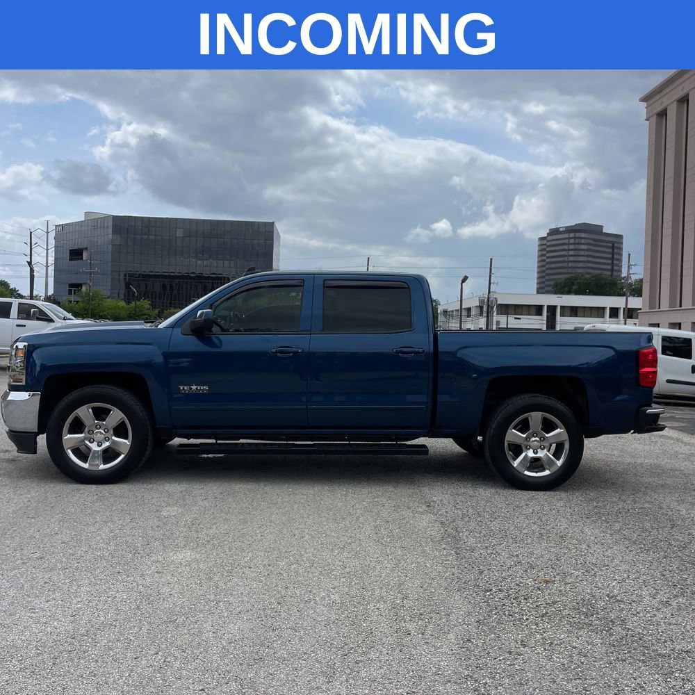 Used 2017 Chevrolet Silverado 1500 LT w/ Texas Edition RWD image 2