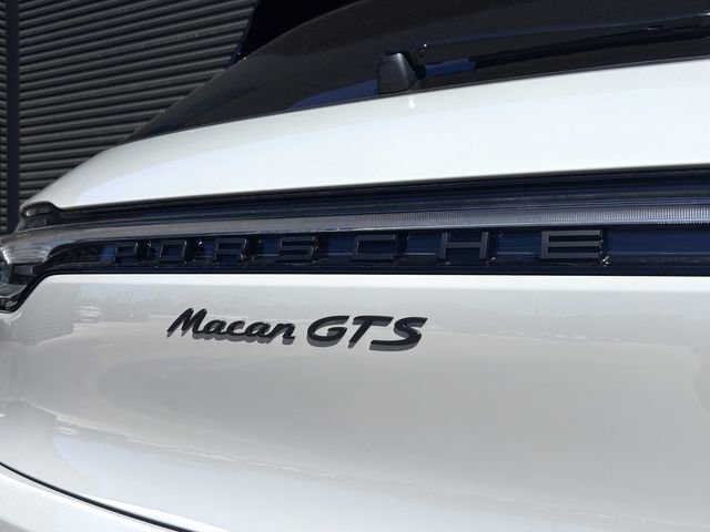 New 2026 Porsche Macan GTS AWD/4WD image 28